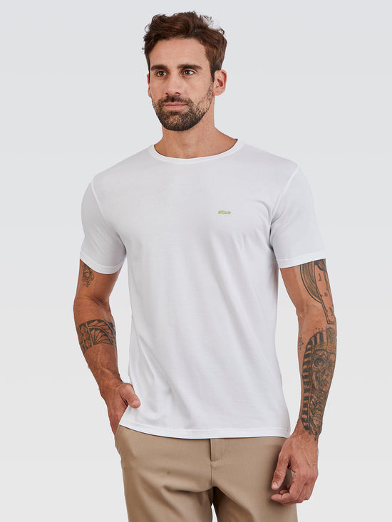 Camiseta Básica Branco Logo Neon Verde