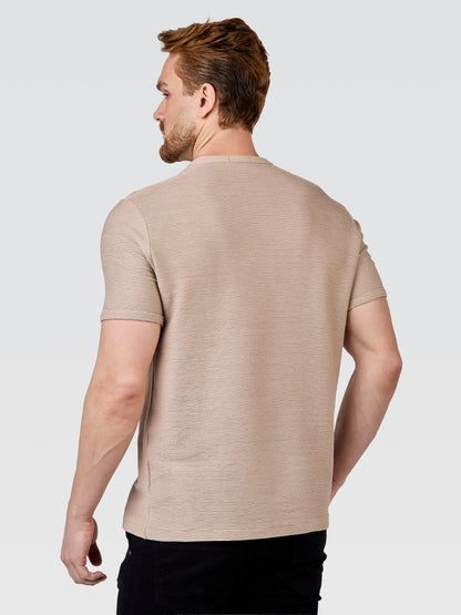 Camiseta Henley Textura Horizonte Capuccino