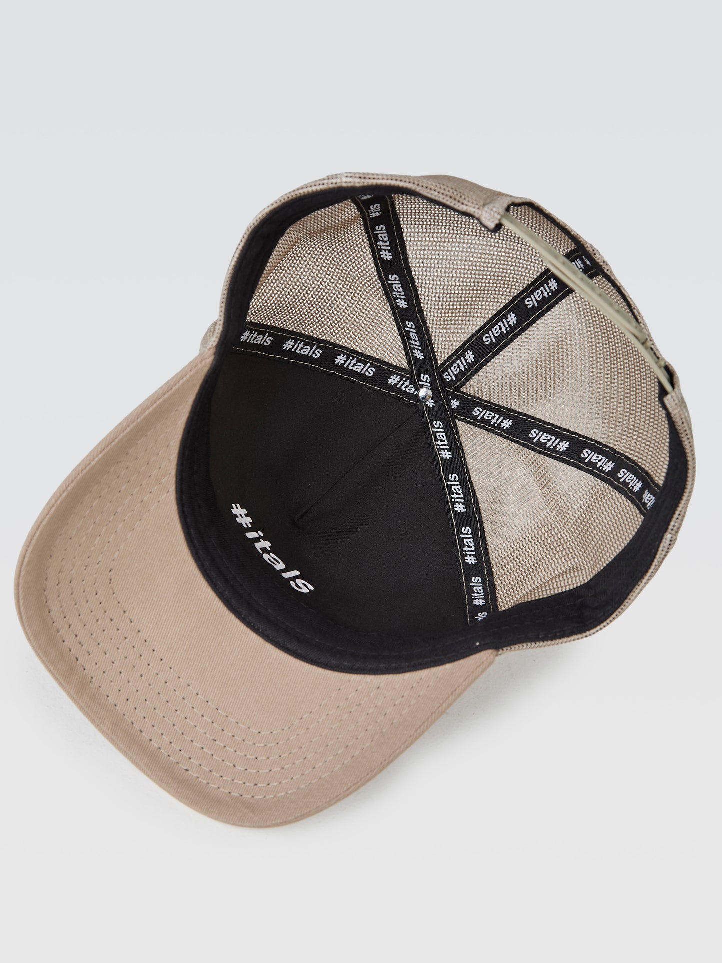 Boné Feliz no Simples Khaki