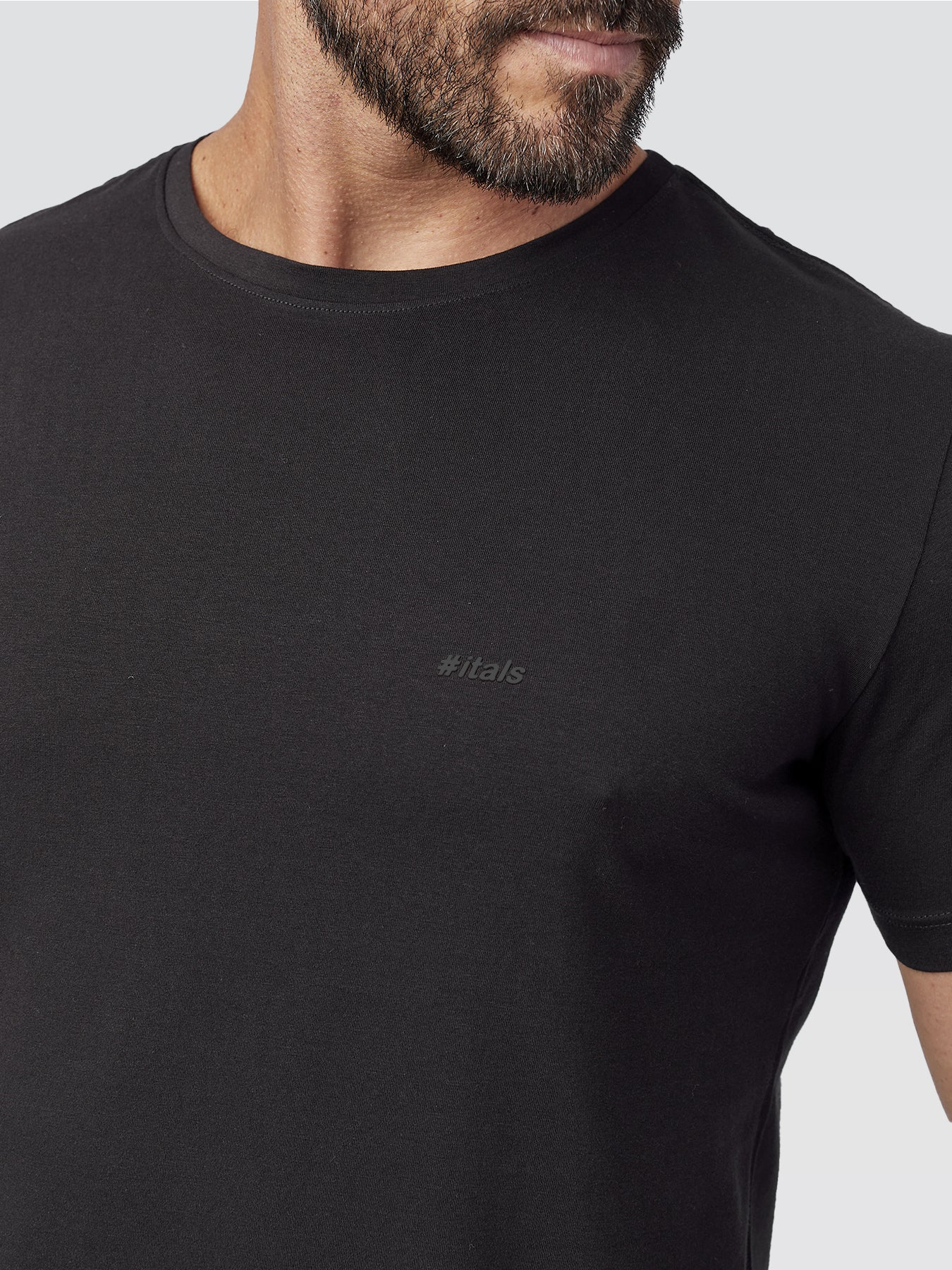 Camiseta Básica Preto Logo Preto