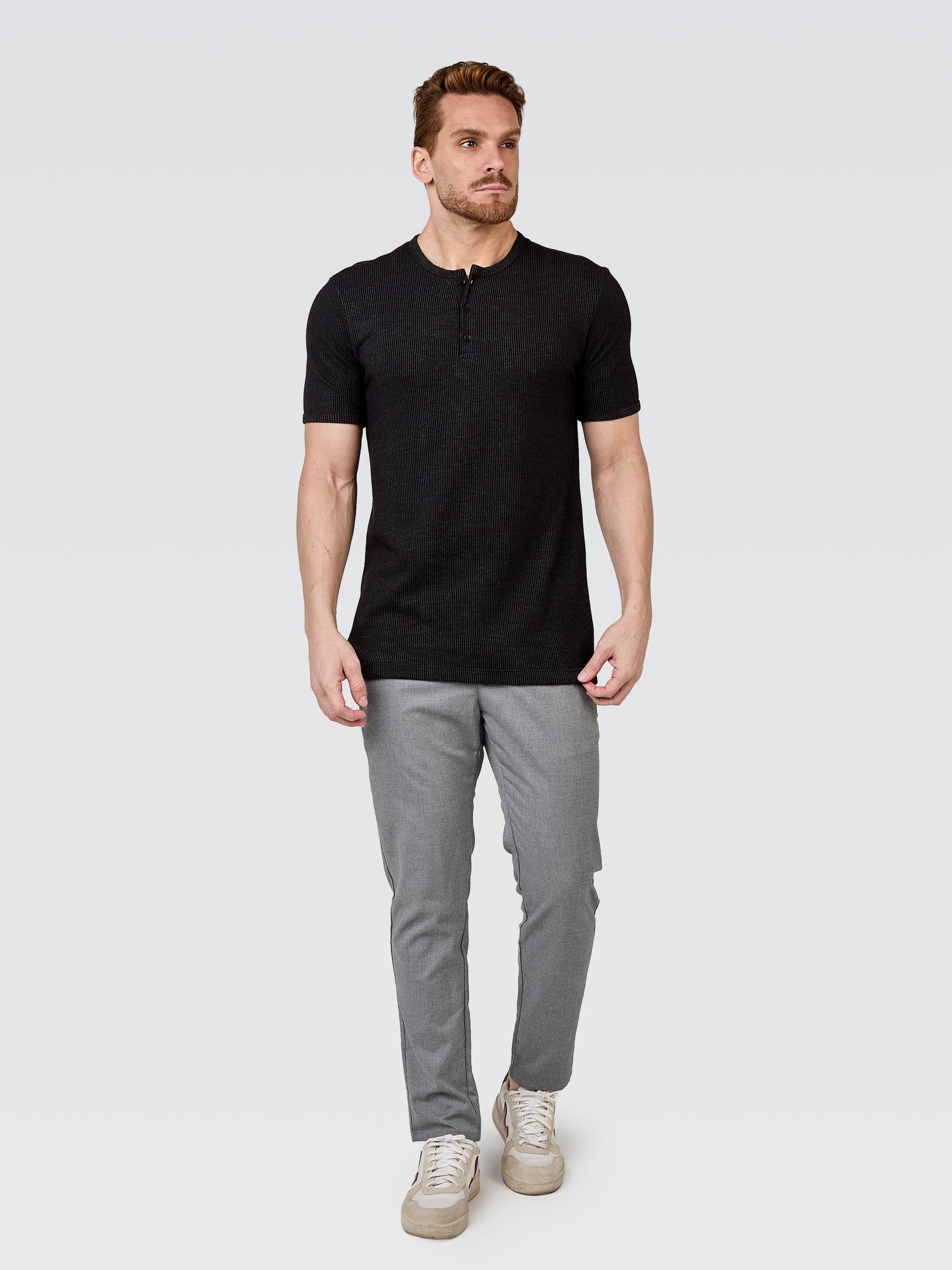 Camiseta Henley Textura Preto Mescla