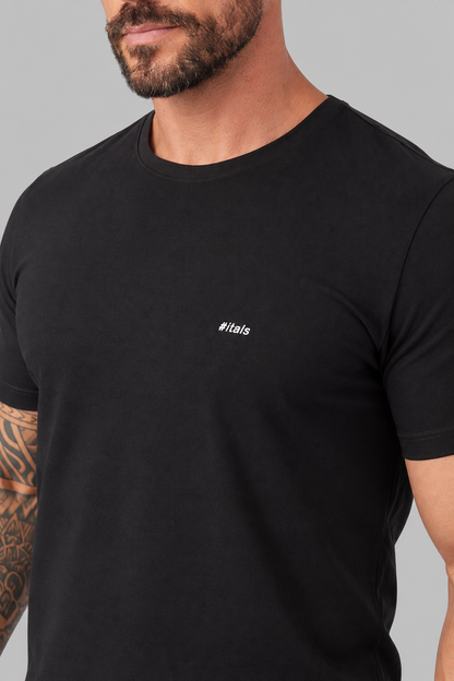 Camiseta Algodão Egípcio #itals Tudo o que eu amo Preta — Loira