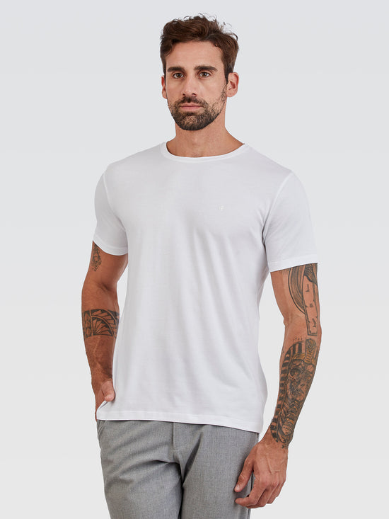 Camiseta Básica Branco Brasão Branco