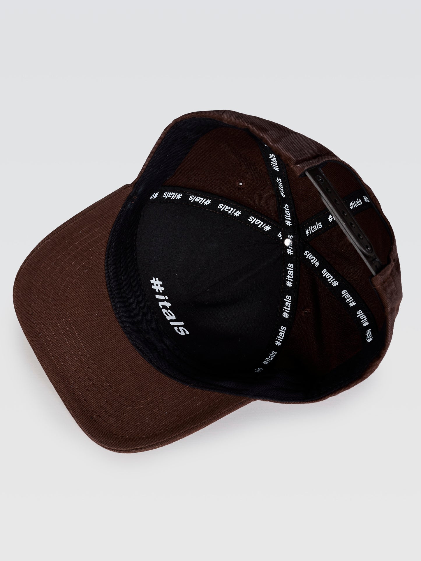 Boné Snapback #itals Tag Marrom