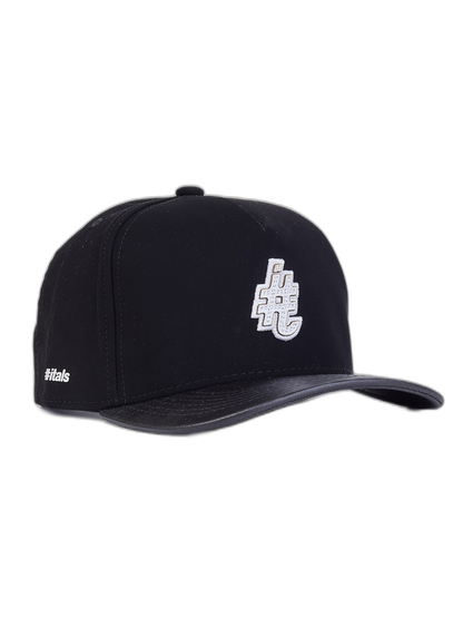 Boné Itals Preto Brasão Aba Couro