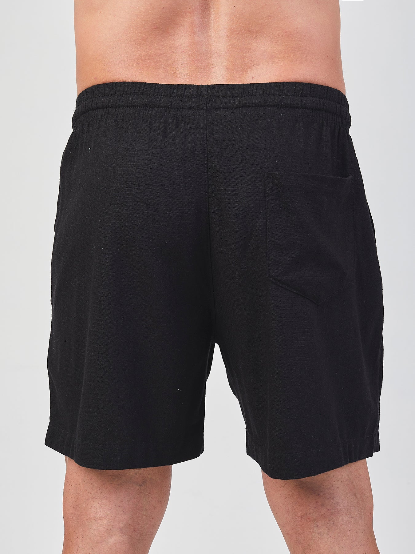 Short Linho Preto