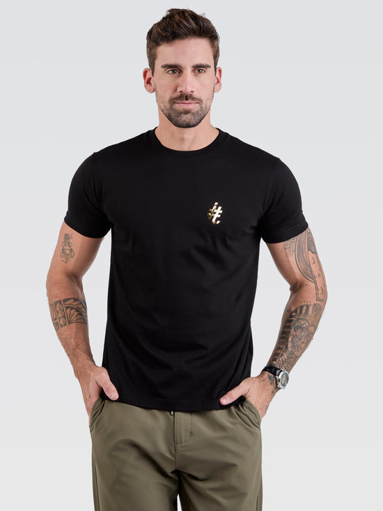Camiseta Básica Pima Preto Logo Gold