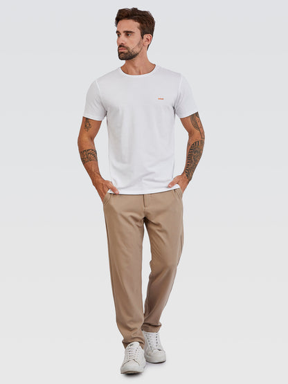 Camiseta Básica Branco Logo Neon Laranja