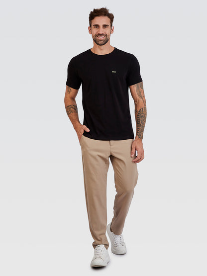 Camiseta Básica Preto Logo Neon Verde
