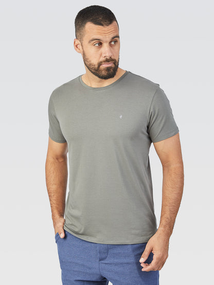 Camiseta Fama Cinza