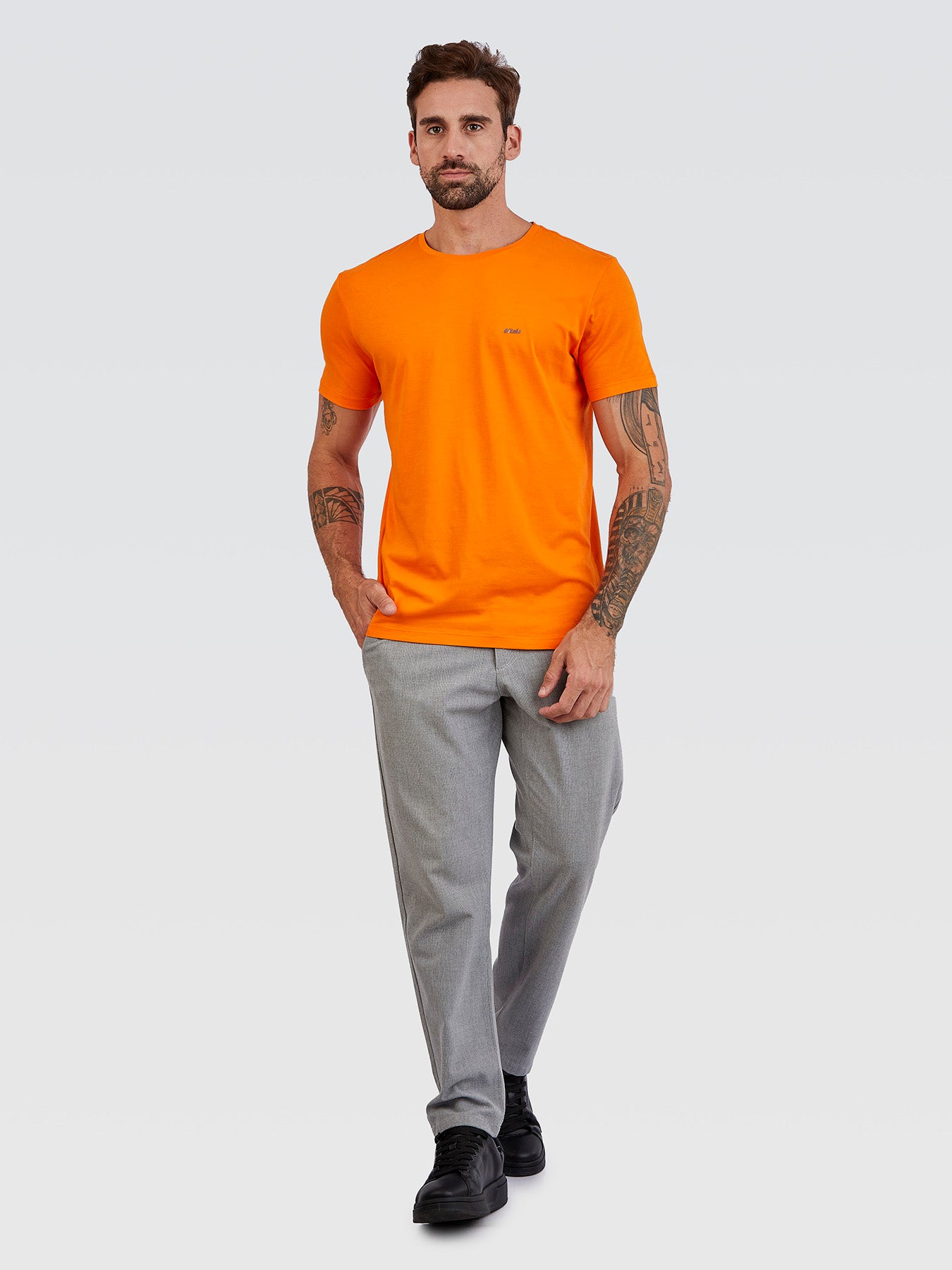 Camiseta Básica Cyber Laranja
