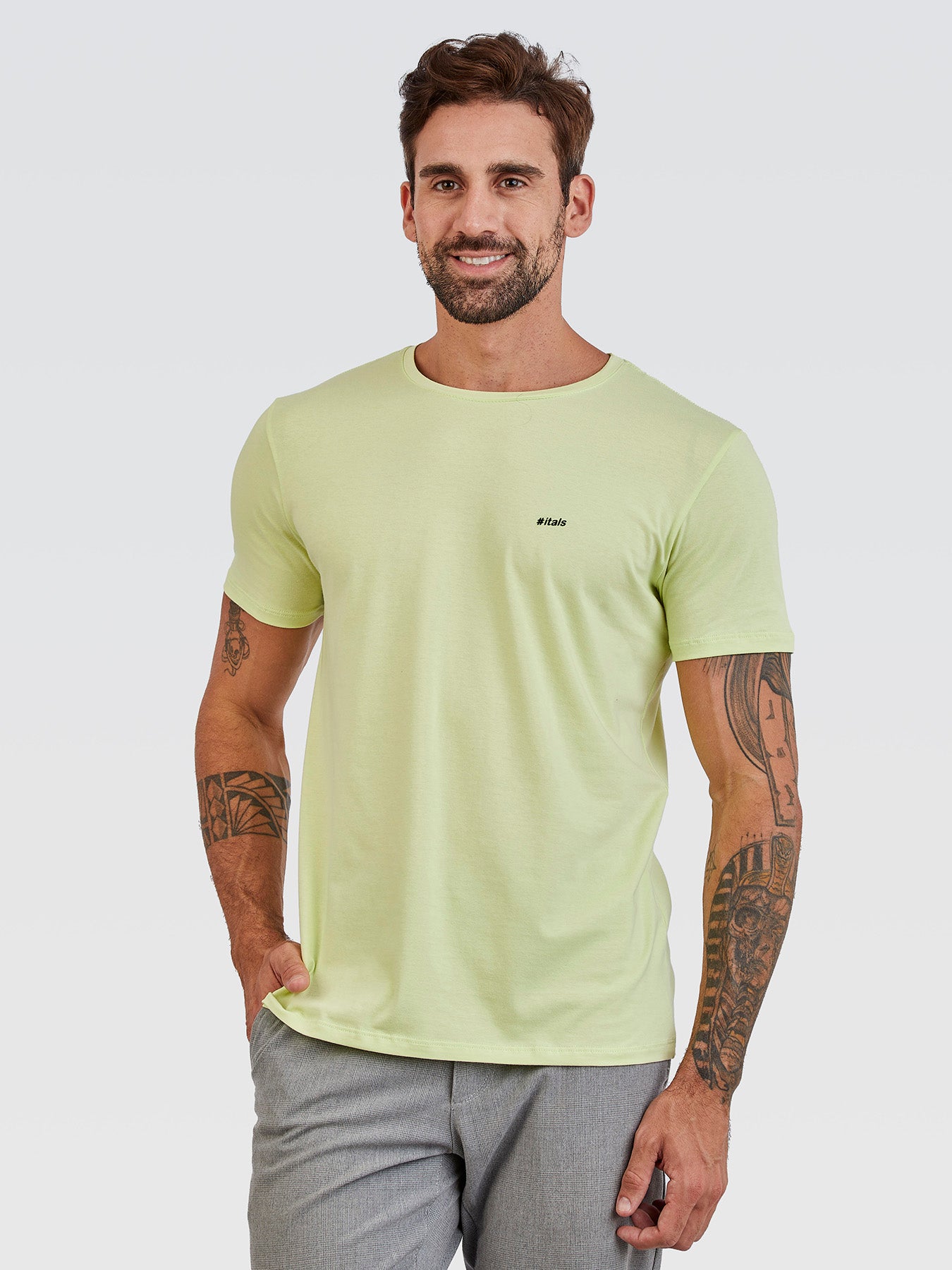 Camiseta Básica Verde Limão Logo Preto