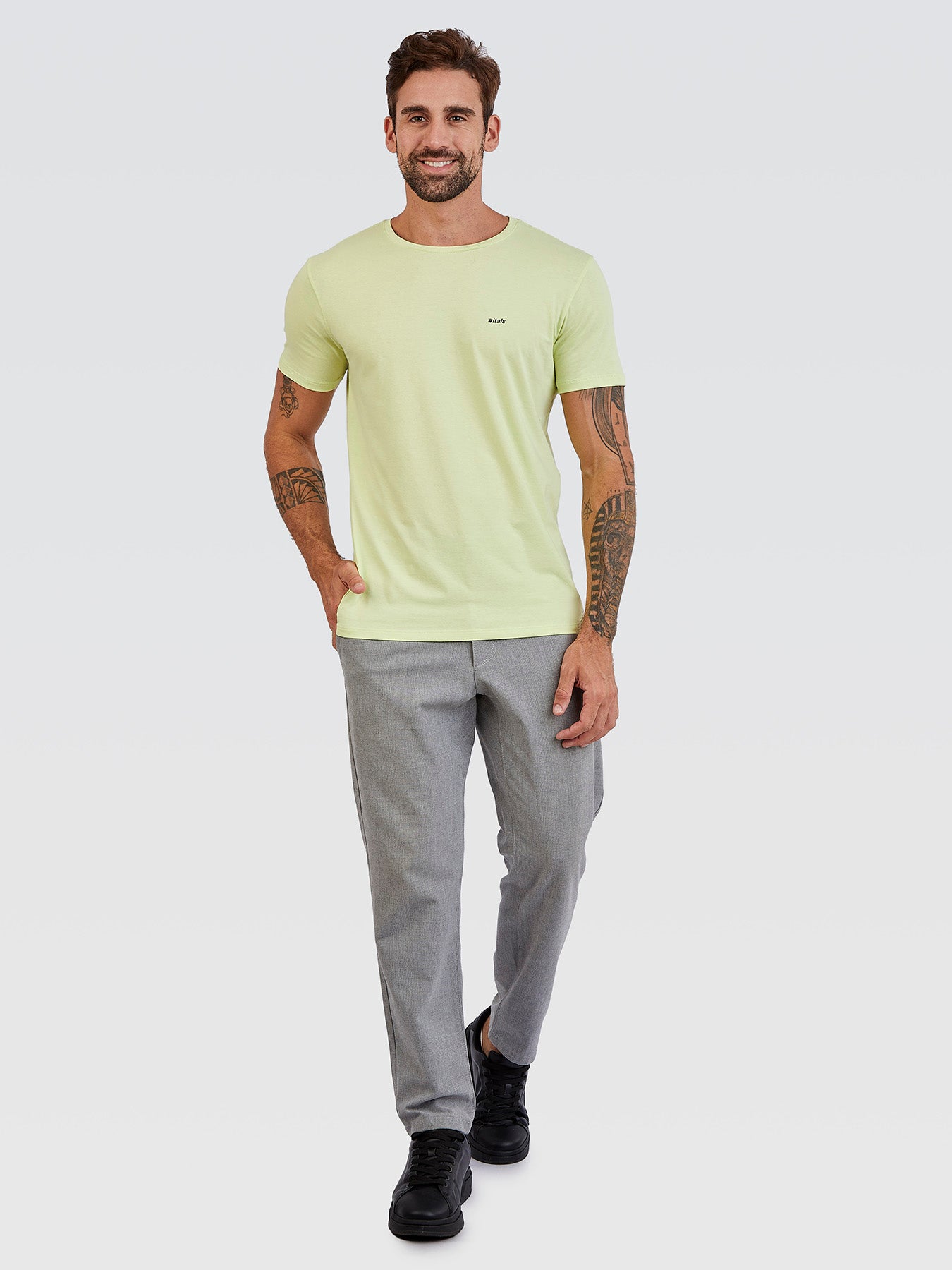 Camiseta Básica Verde Limão Logo Preto