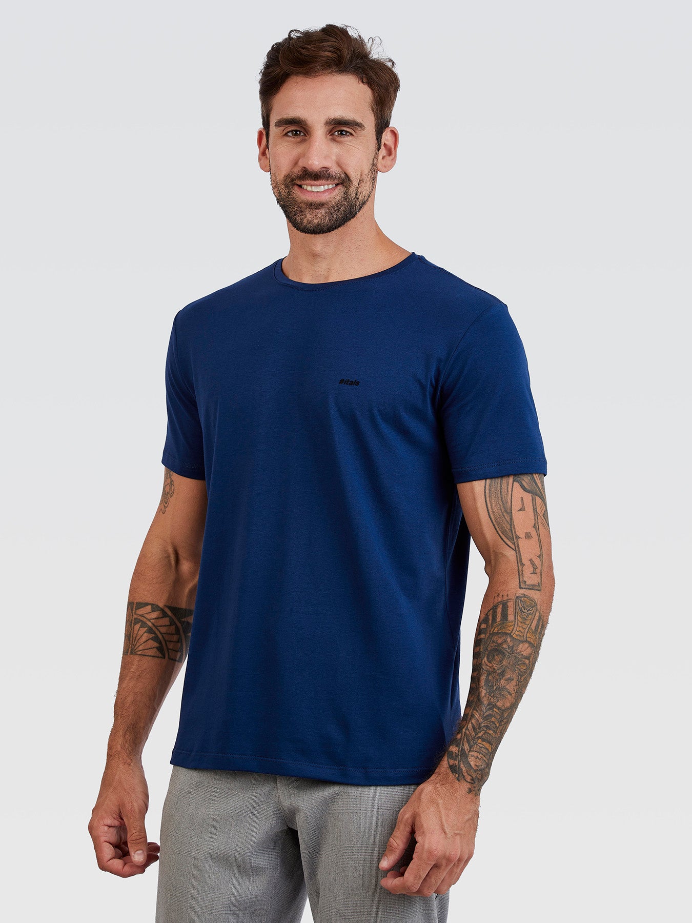 Camiseta Básica Marinho Logo Preto