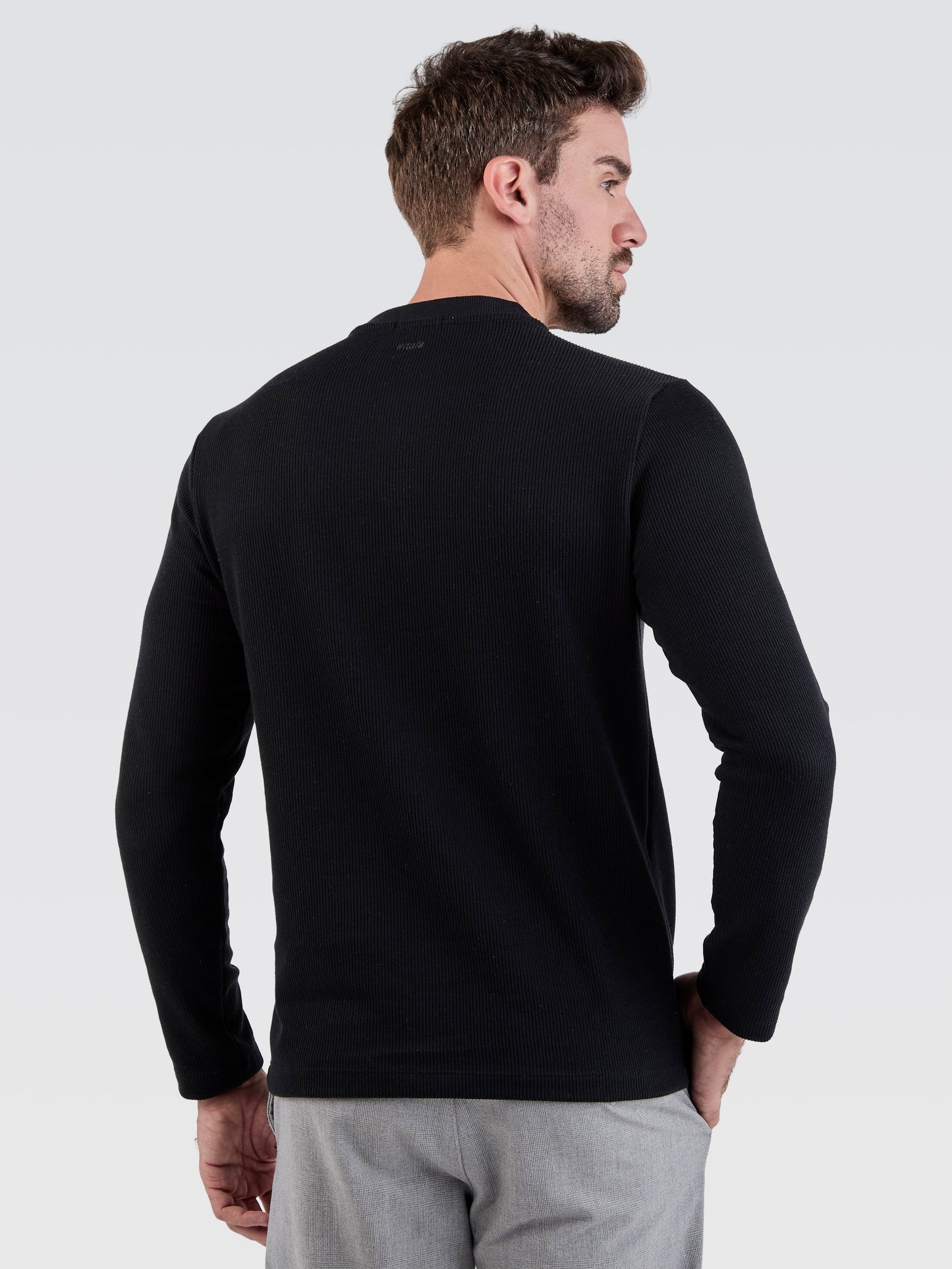 Suéter Tricot Preto