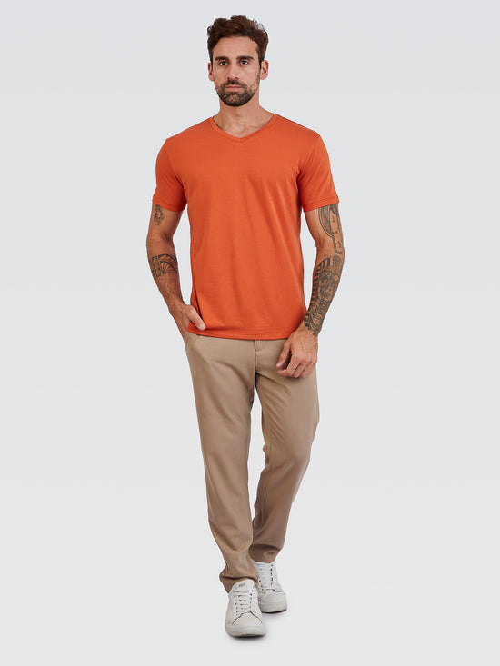 Camiseta Básica Gola V Abóbora