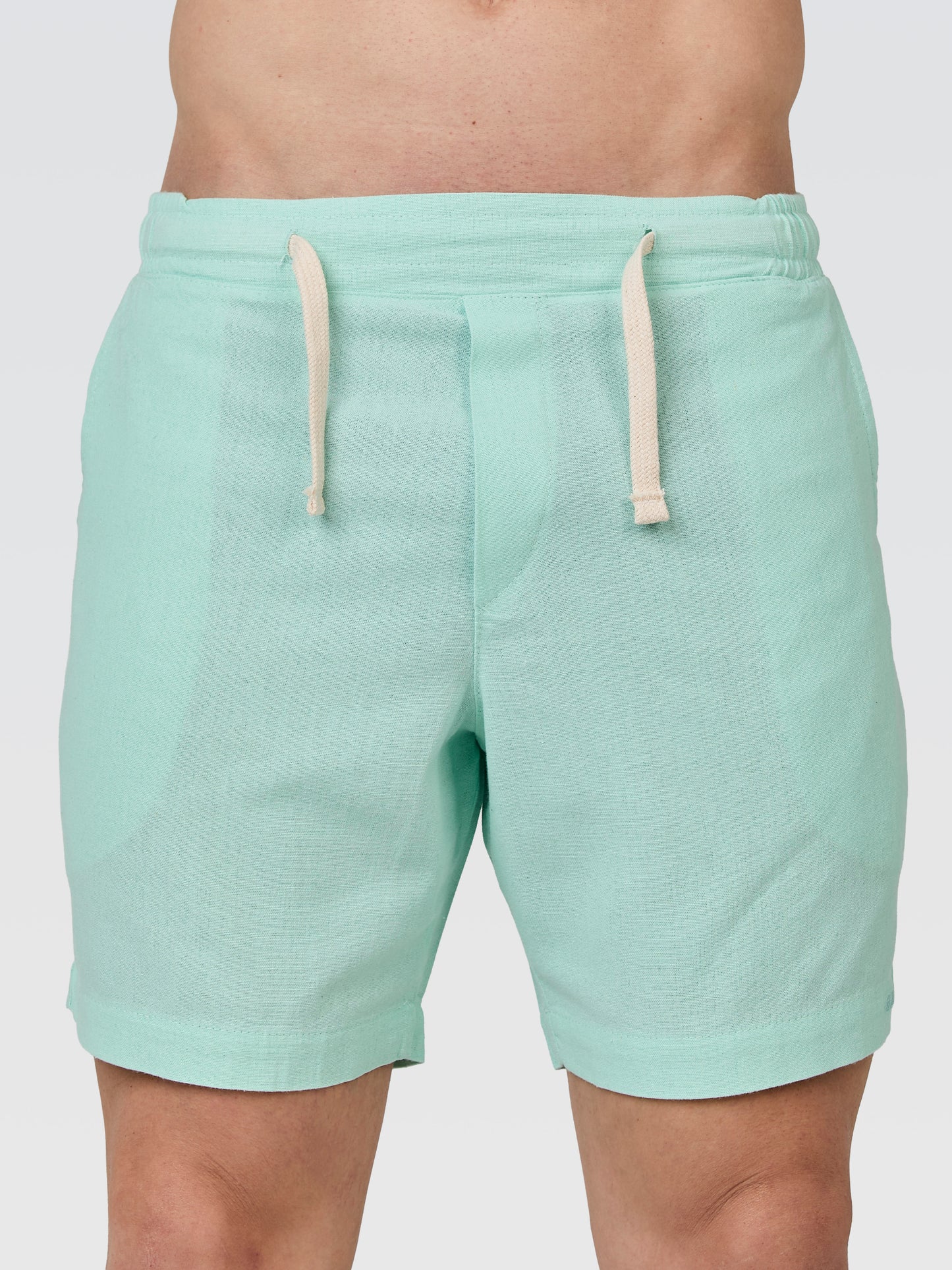 Short Linho Europeu Verde